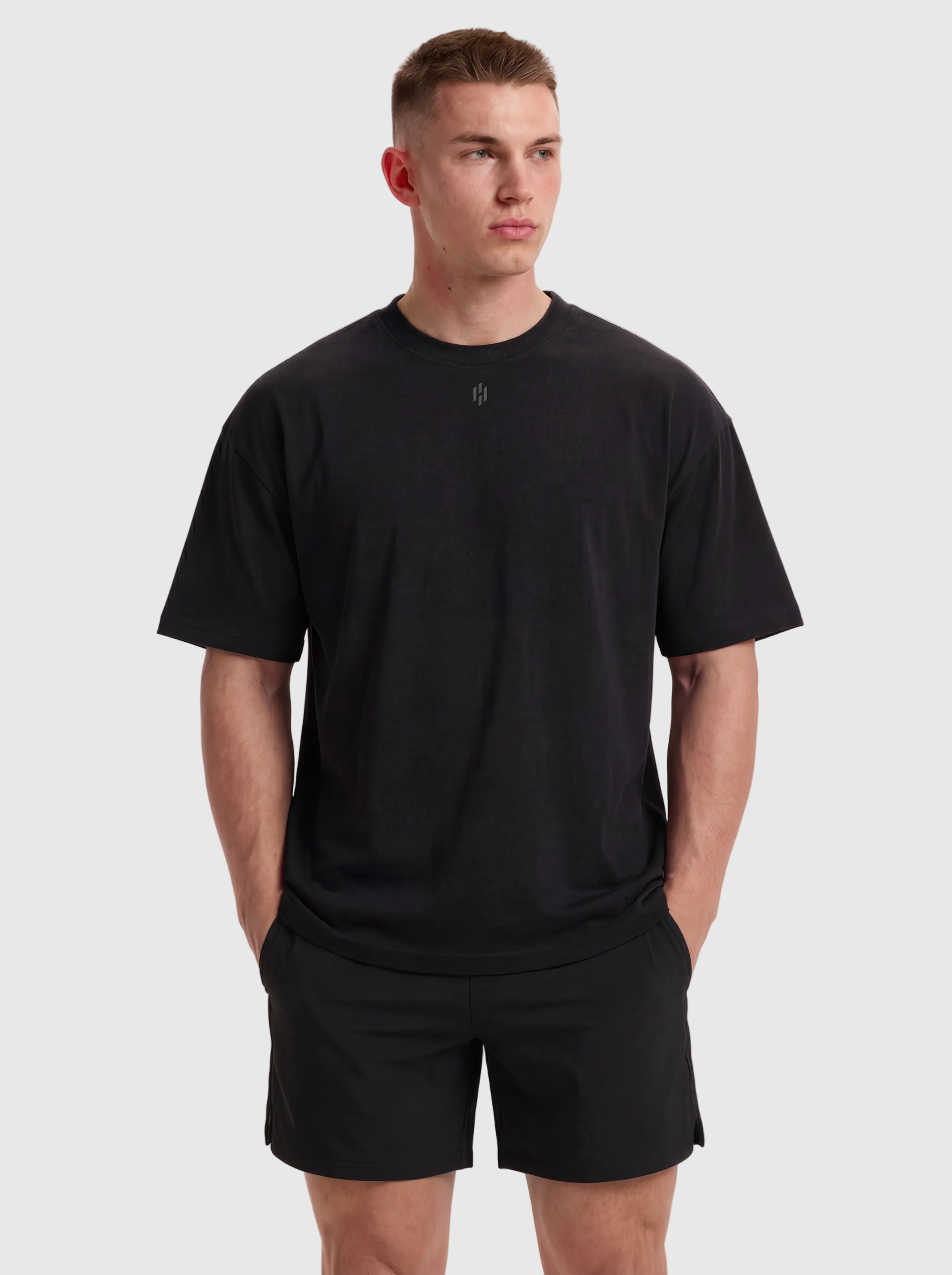 Equinox Oversized-Fit Tee - Black