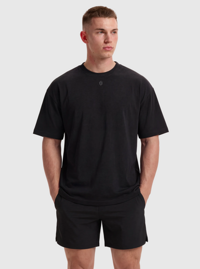 EQUINOX OVERSIZED TEE - BLACK