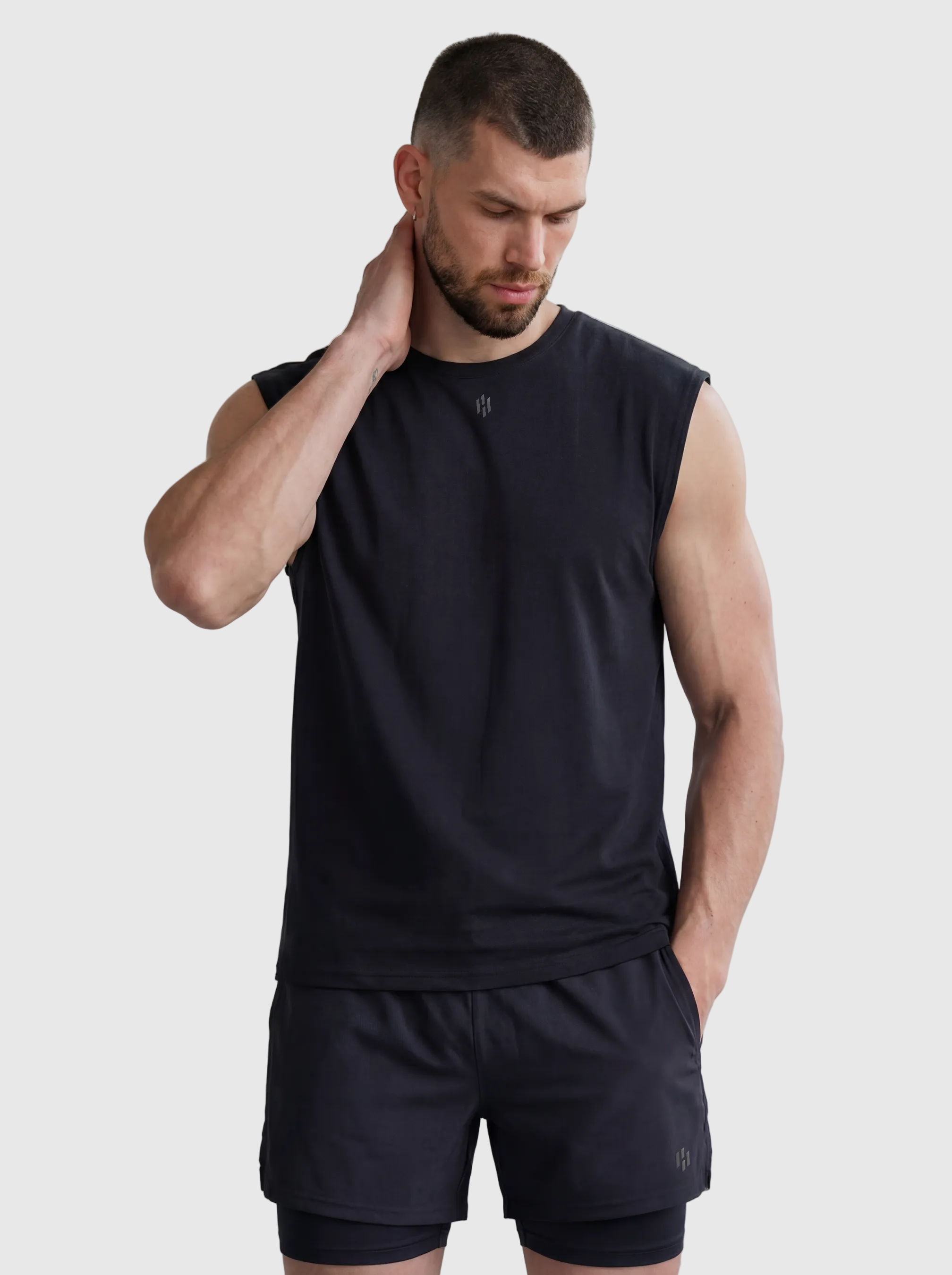 EQUINOX SLEEVLESS TANKTOP