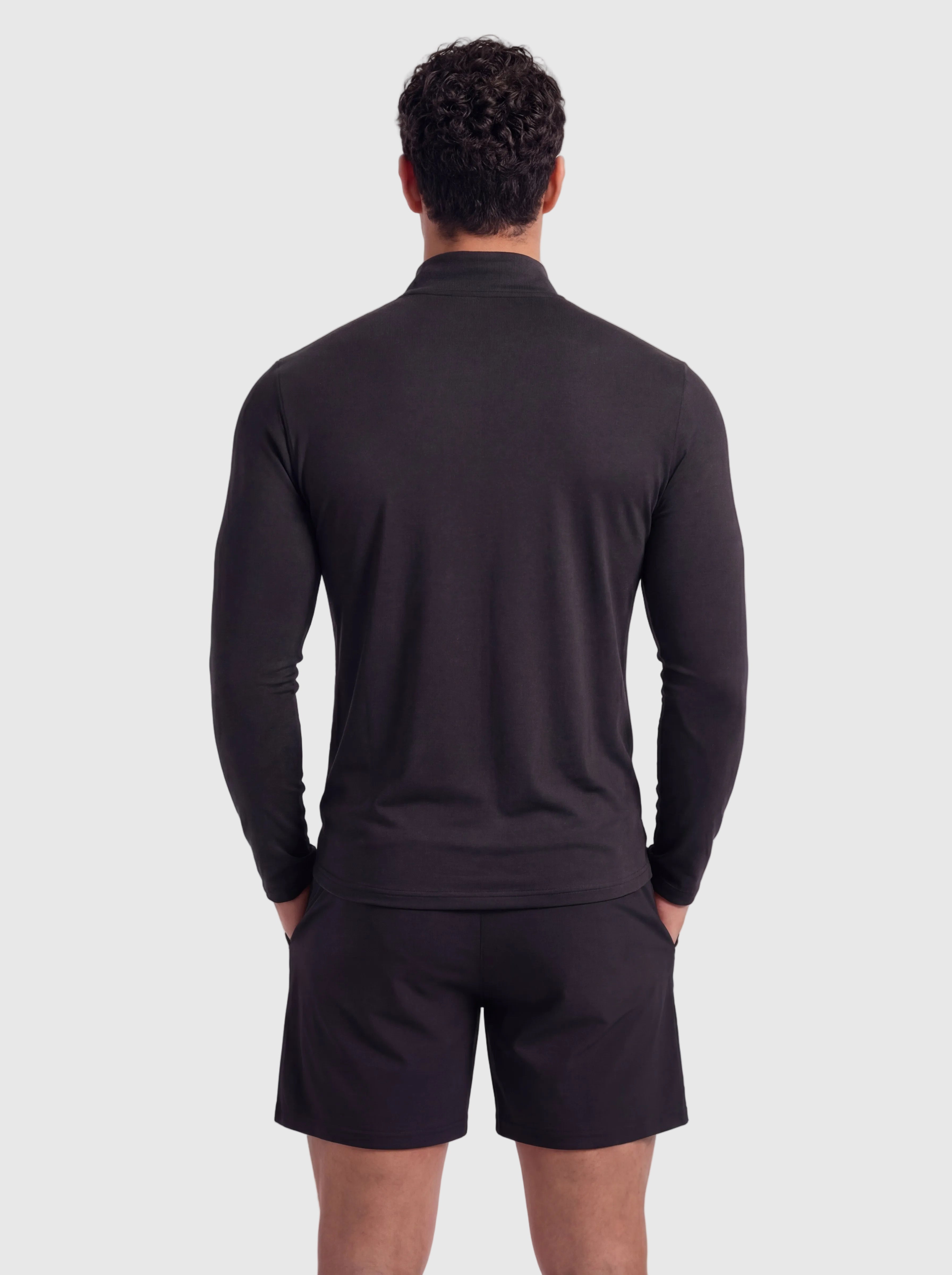 Fitted Performance Quarter-Zip - black